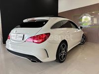 Usado Mercedes CLA200 Shooting Brake AMG line 156 CV (114 kW) 2016 Blanco Familiar
