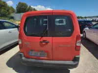 Usado Toyota Proace Verso Active 131 CV (96 kW) 2023 Rojo Familiar