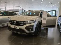 Usado Dacia Jogger Extreme 110 CV (80 kW) 2022 Gris / plata Monovolumen
