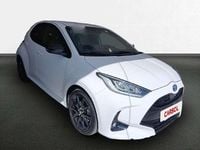 Usado Toyota Yaris Hybrid Style 116 CV (85 kW) 2024 Blanco Utilitario