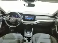 Usado Skoda Octavia Ambition 150 CV (110 kW) 2024 Rojo Familiar