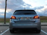 Usado Peugeot 308 Style 130 CV (95 kW) 2019 Gris / plata Berlina