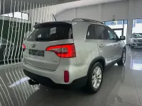 Usado Kia Sorento 200 CV (147 kW) 2016 Gris / plata SUV