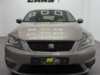 Usado Seat Toledo Style 105 CV (77 kW) 2015 Gris Utilitario