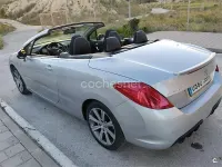Usado Peugeot 308 CC Active 115 CV (84 kW) 2014 Gris / plata Descapotable