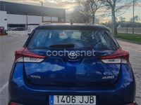 Usado Toyota Auris Active 116 CV (85 kW) 2015 Azul Berlina