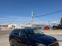 Usado Peugeot 308 SW Allure 120 CV (88 kW) 2016 Azul Familiar