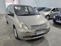Usado Citroën Xsara Picasso Exclusive 92 CV (67 kW) 2006 Beige Monovolumen