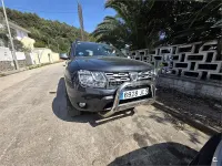 Usado Dacia Duster Lauréate 125 CV (91 kW) 2016 Negro SUV