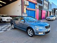 Usado Skoda Octavia Family 105 CV (77 kW) 2011 Azul Berlina