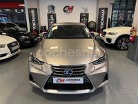 Usado Lexus IS300h Executive Line 223 CV (164 kW) 2017 Gris / plata Berlina