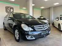 Usado Mercedes R320 224 CV (164 kW) 2008 Negro Familiar