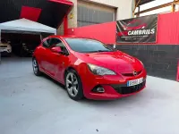 Usado Opel Astra GTC Sportive 136 CV (100 kW) 2016 Rojo Berlina