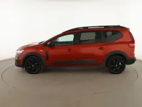 Usado Dacia Jogger Extreme 110 CV (80 kW) 2022 Marrón Monovolumen