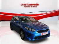 Usado Kia Ceed 120 CV (88 kW) 2020 Azul Utilitario