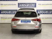 Usado Mercedes C300 313 CV (230 kW) 2022 Gris Familiar