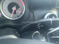 Usado Mercedes 200 75 CV (55 kW) 1993 Blanco Berlina