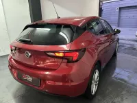 Usado Opel Astra GS Line 122 CV (89 kW) 2020 Rojo Utilitario