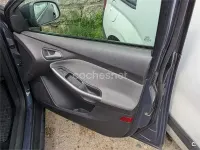 Usado Ford Focus Trend 115 CV (84 kW) 2013 Gris / plata Familiar