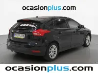 Usado Ford Focus Trend+ 120 CV (88 kW) 2017 Negro Utilitario