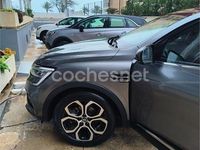 Usado Renault Arkana Intens 145 CV (106 kW) 2022 Gris / plata SUV