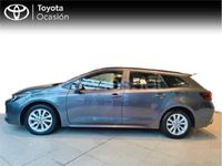 Usado Toyota Corolla Active 140 CV (102 kW) 2025 Gris / plata Familiar