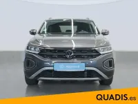 Usado VW T-Roc Life 150 CV (110 kW) 2024 Gris SUV