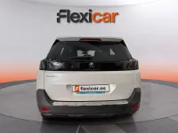Usado Peugeot 5008 Allure 131 CV (96 kW) 2021 Blanco SUV