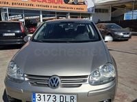 Usado VW Golf IV Conceptline 90 CV (66 kW) 2005 Gris / plata Berlina