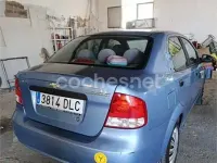Usado Chevrolet Kalos SE 83 CV (61 kW) 2005 Azul Berlina