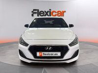 Usado Hyundai i30 GO! 120 CV (88 kW) 2018 Blanco Berlina