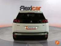 Usado Peugeot 3008 Allure 131 CV (96 kW) 2017 Blanco SUV