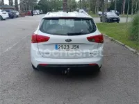 Usado Kia Ceed Sportswagon 110 CV (80 kW) 2016 Blanco Familiar