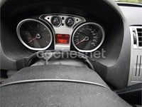 Usado Ford Kuga Titanium 140 HP (102 kW) 2010 Branco SUV