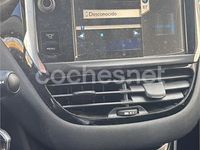 Usado Peugeot 208 Allure 92 CV (67 kW) 2013 Beige Utilitario