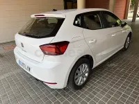 Usado Seat Ibiza Style Plus 80 CV (58 kW) 2022 Blanco Utilitario