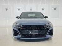 Usado Audi RS3 400 CV (294 kW) 2022 Gris / plata Berlina