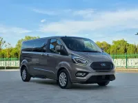 Usado Ford Tourneo Custom Titanium 170 CV (125 kW) 2019 Gris Van
