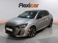 Usado Peugeot 208 Allure 101 CV (74 kW) 2025 Gris Utilitario