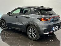 Usado Lexus LBX 136 CV (100 kW) 2025 Gris / plata SUV