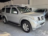 Usado Nissan Pathfinder XE 171 CV (125 kW) 2007 Gris / plata SUV