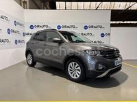 Usado VW T-Cross Advance 110 CV (80 kW) 2021 Gris / plata SUV