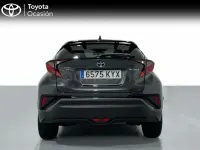 Usado Toyota C-HR Advance 122 CV (89 kW) 2019 Gris / plata SUV