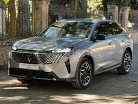 Usado Peugeot 3008 Allure 136 CV (100 kW) 2024 Gris / plata SUV