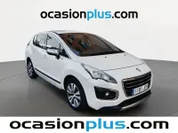 Usado Peugeot 3008 Style 120 CV (88 kW) 2015 Blanco Familiar