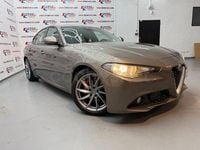Usado Alfa Romeo Giulia Super 150 CV (110 kW) 2017 Beige Berlina