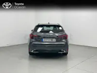 Usado Toyota Corolla Active 140 CV (102 kW) 2025 Gris / plata Familiar