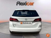 Usado Opel Astra Elegance 122 CV (89 kW) 2019 Blanco Berlina