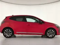 Usado Renault Clio V Techno 101 CV (74 kW) 2025 Rojo Berlina