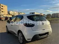 Usado Renault Clio IV LIMITED 75 CV (55 kW) 2017 Blanco Berlina